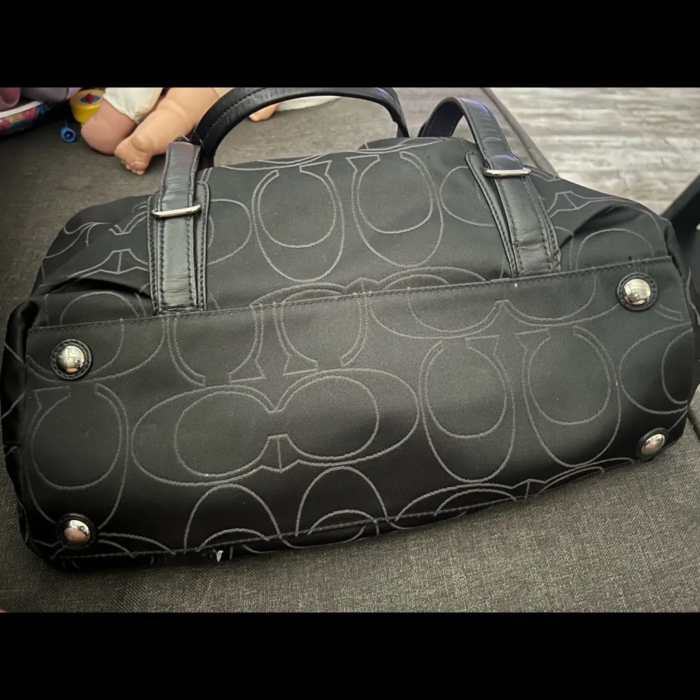 Coach Handbag - Picture 6 of 7